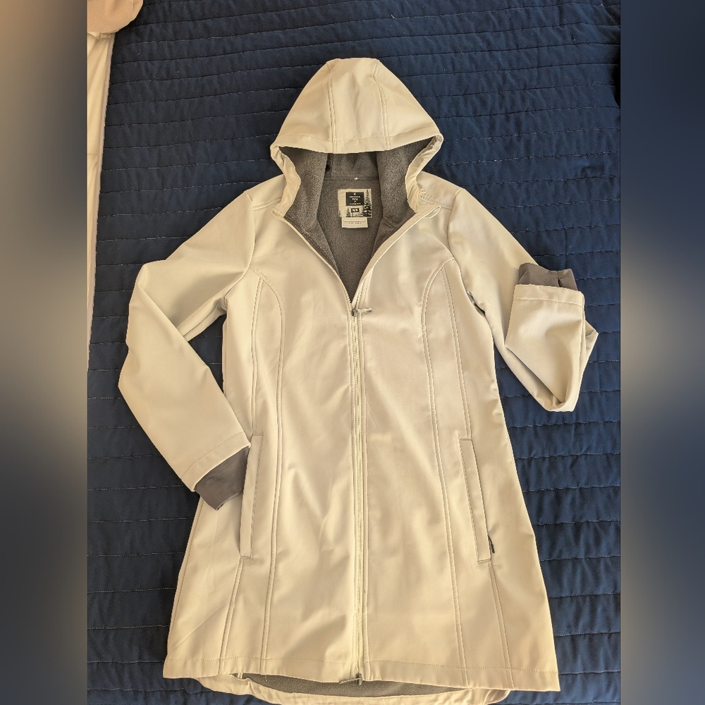 Cream Hooded Waterproof Long Jacket. By Kyodan Women M
